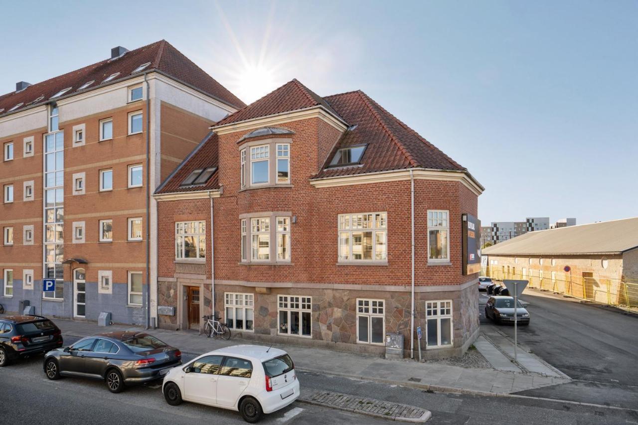 Bath Tub Penthouse In The City Aalborg Zewnętrze zdjęcie
